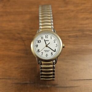 Ladies Timex Indiglo WR 30M Two Tone Quartz Date Watch Needs New Battery